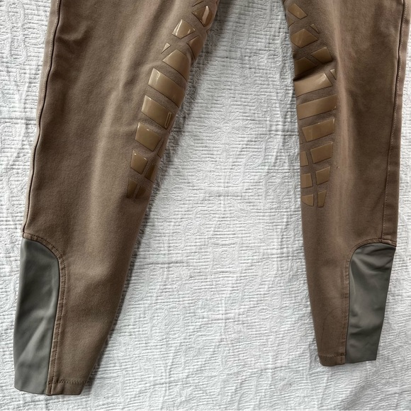 HR Farm Chron Light Equestrian Womens 28 Silicone Knee Patch Breeches Tan Pants - Picture 5 of 15